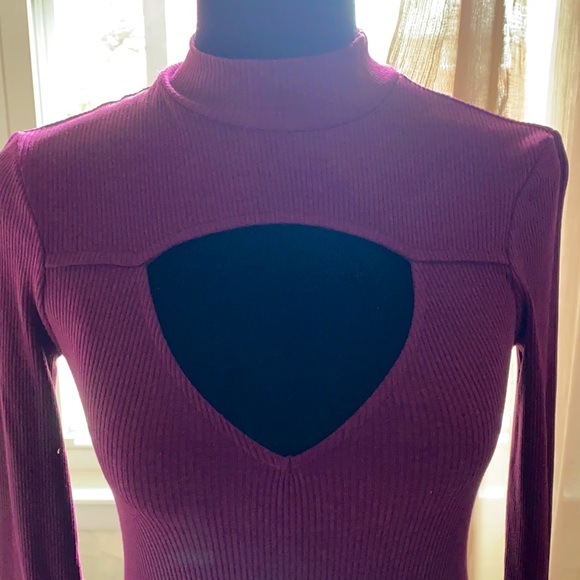 Express Top - Picture 2 of 3